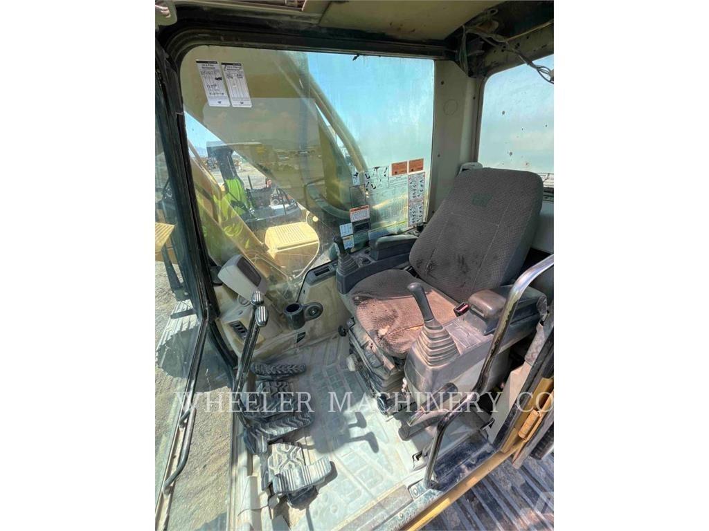 CAT 325CL 履带挖掘机