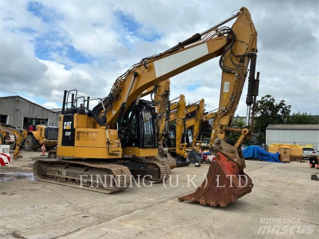 CAT 325FL 履带挖掘机
