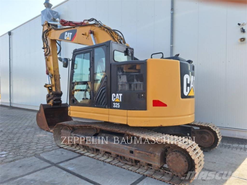 CAT 325FL 履带挖掘机