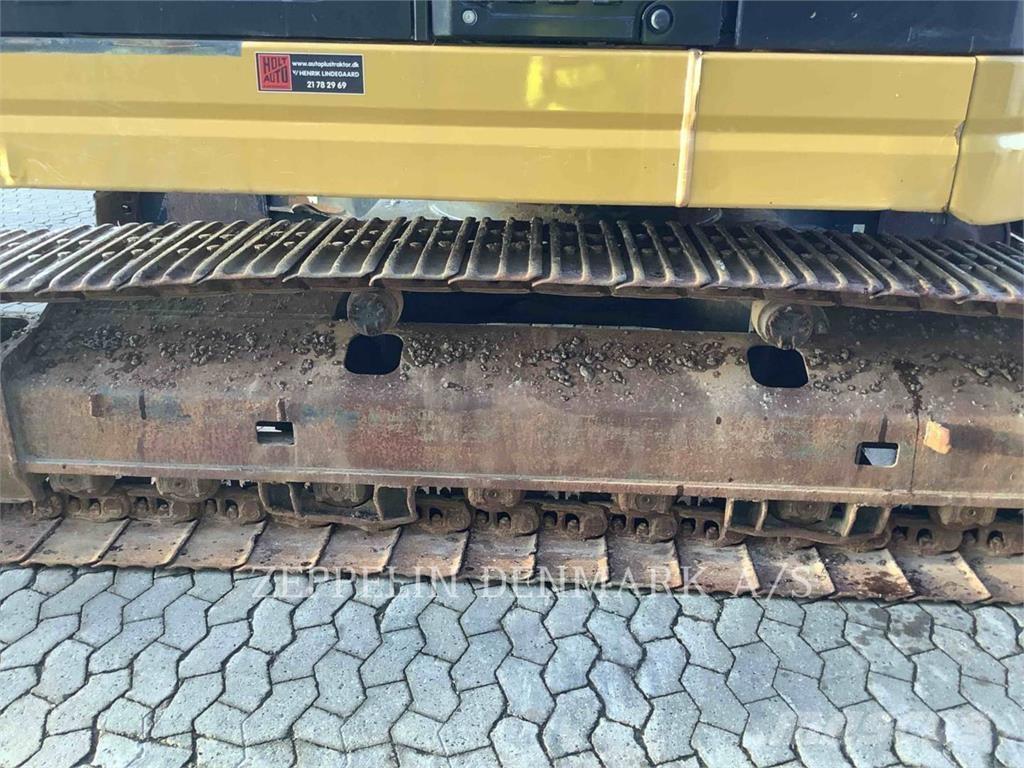 CAT 325FLCR 履带挖掘机