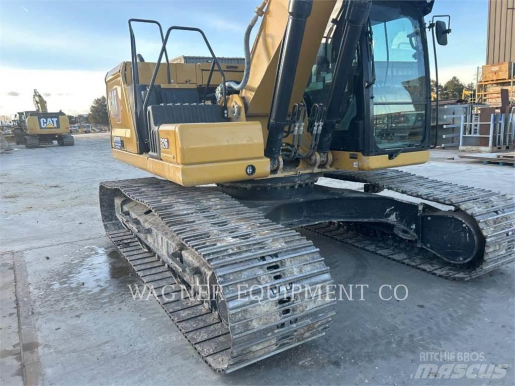 CAT 326 履带挖掘机