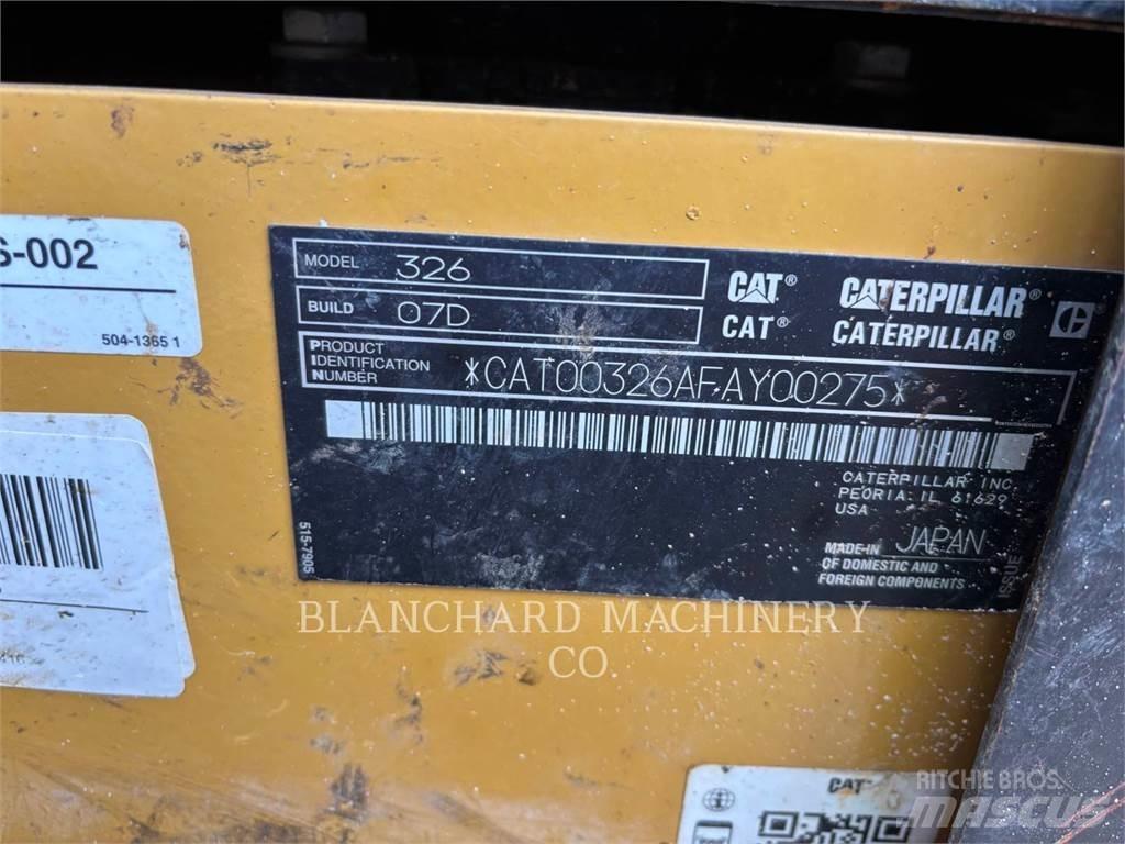 CAT 326 履带挖掘机