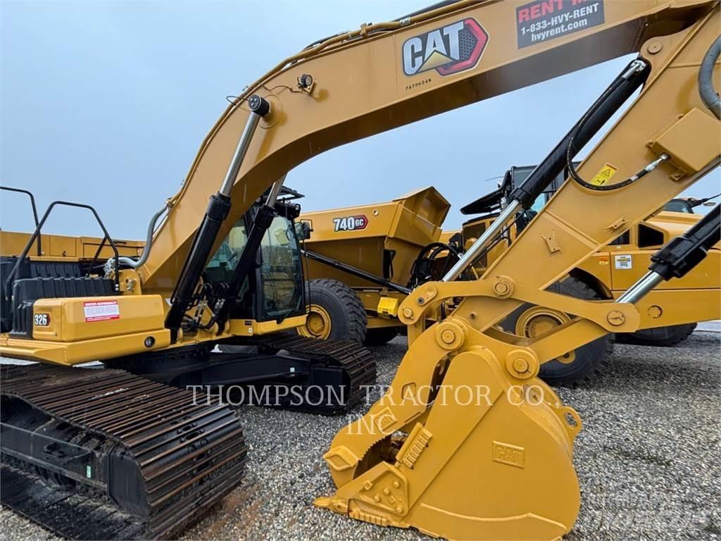 CAT 326 履带挖掘机