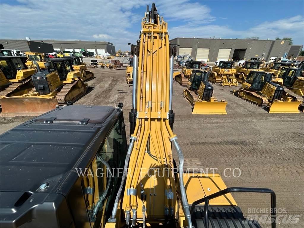 CAT 326 履带挖掘机