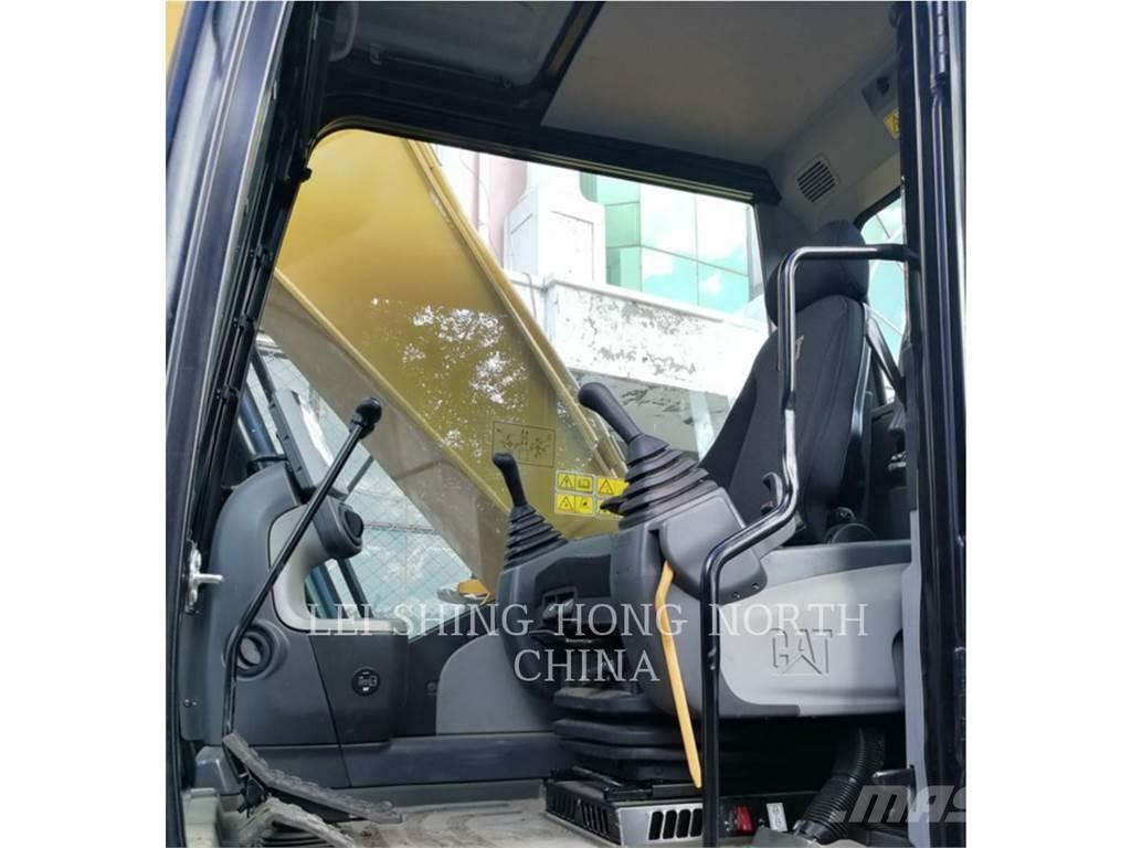 CAT 326D2L 履带挖掘机
