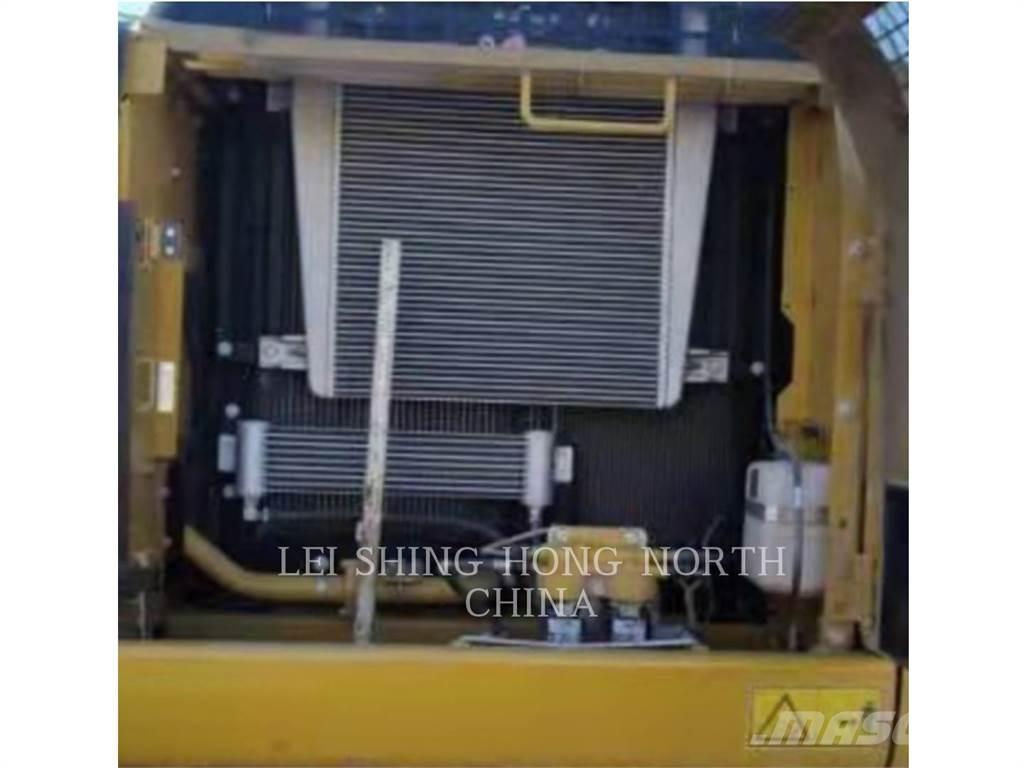 CAT 326D2L 履带挖掘机