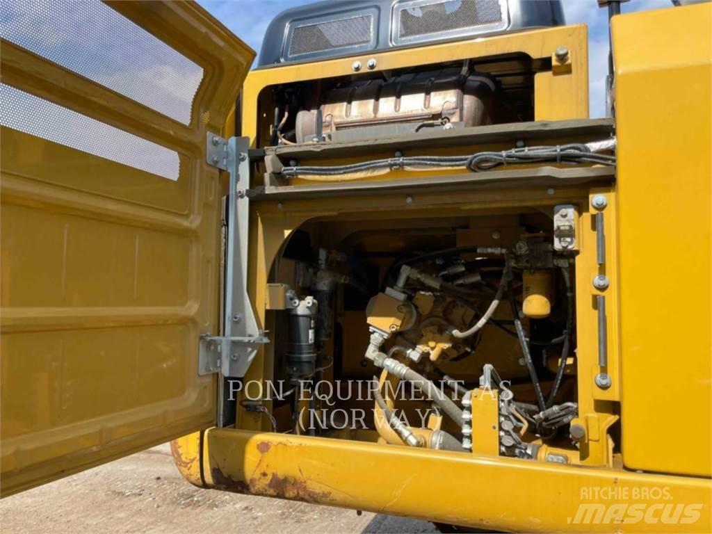 CAT 326FL 履带挖掘机
