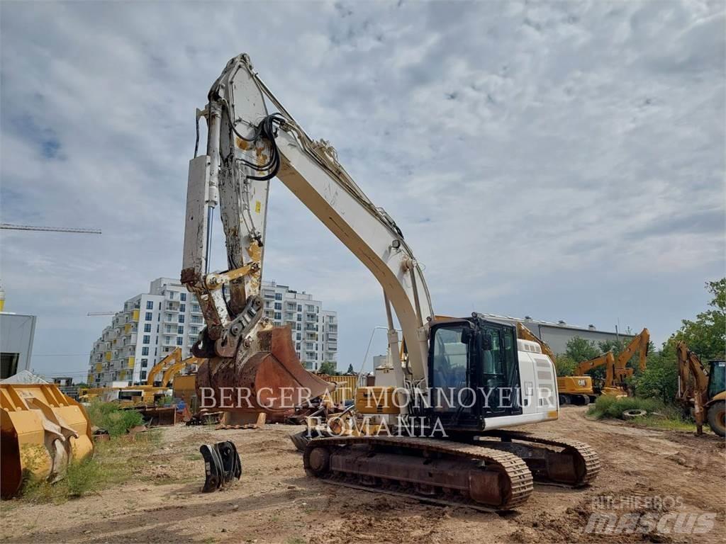 CAT 326FL 履带挖掘机