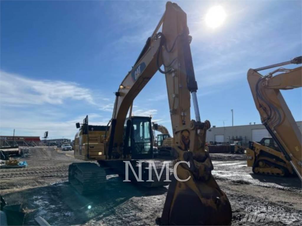 CAT 326FL 履带挖掘机