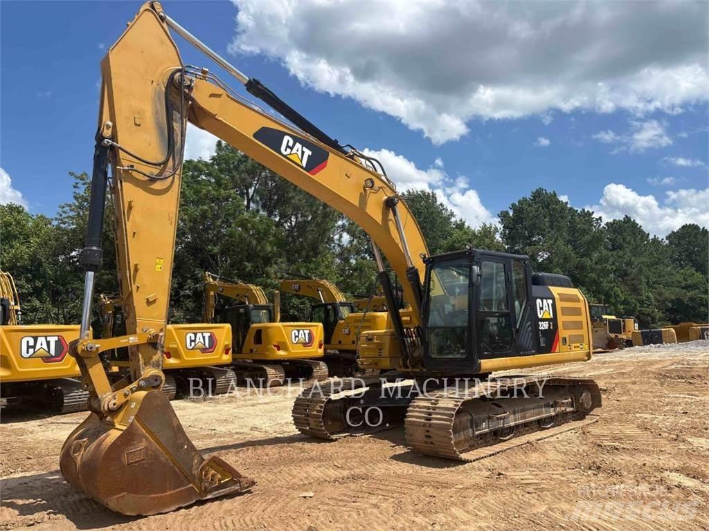 CAT 326FL 履带挖掘机