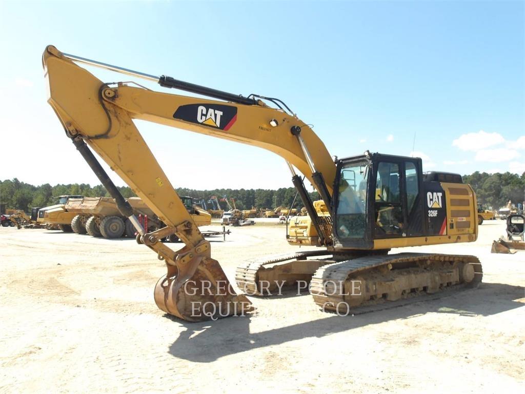 CAT 326FL 履带挖掘机