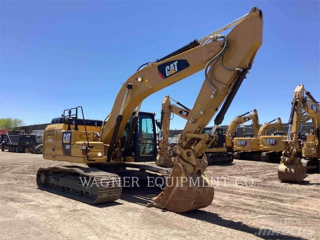 CAT 326FL 履带挖掘机