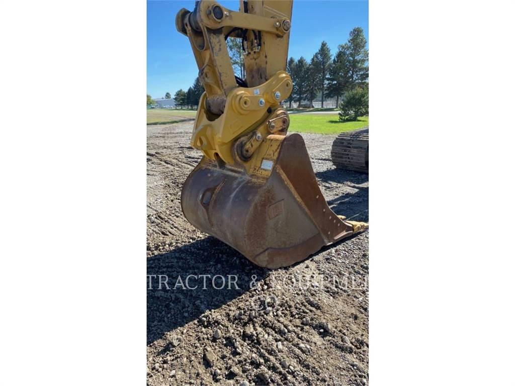CAT 326FL 履带挖掘机