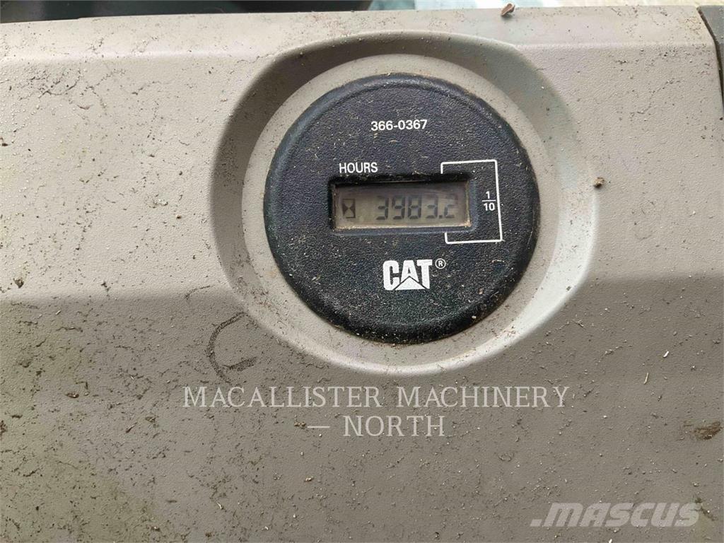 CAT 326FL PTQ 履带挖掘机