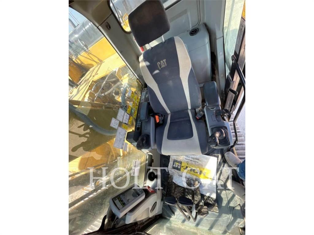 CAT 326FL TC 履带挖掘机