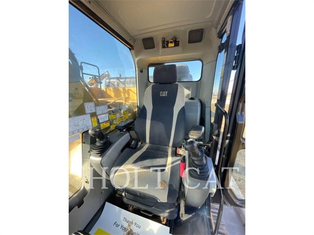 CAT 326FL TC 履带挖掘机