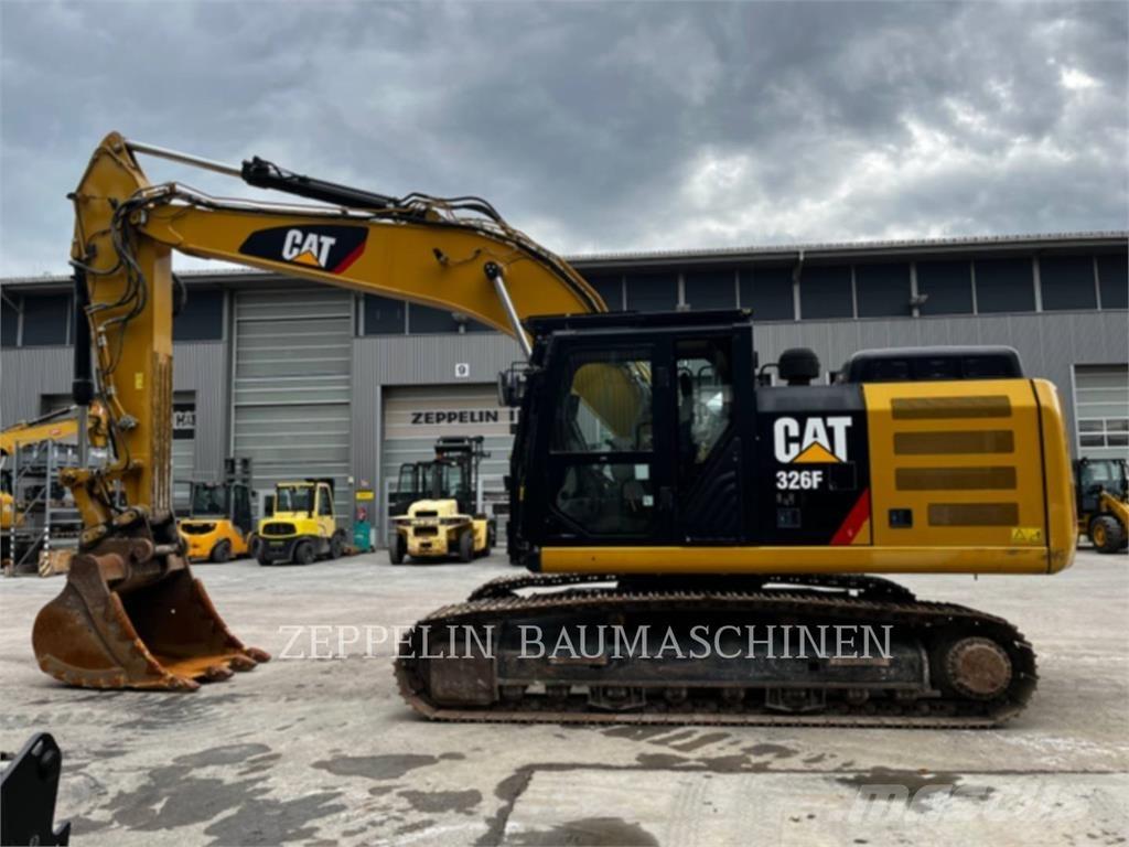 CAT 326FLN 履带挖掘机