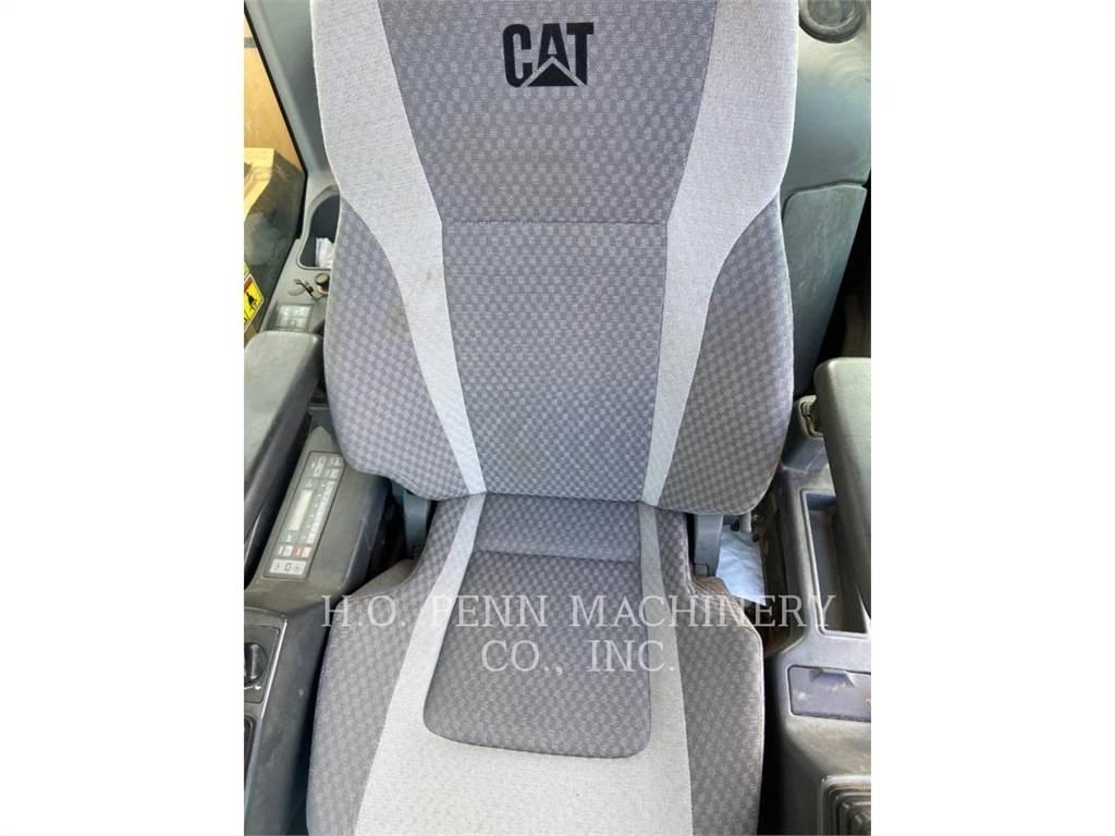 CAT 328DLCR 履带挖掘机