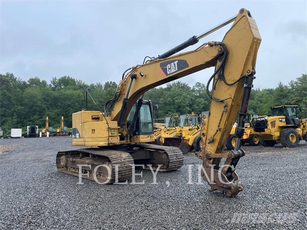 CAT 328DLCR 履带挖掘机