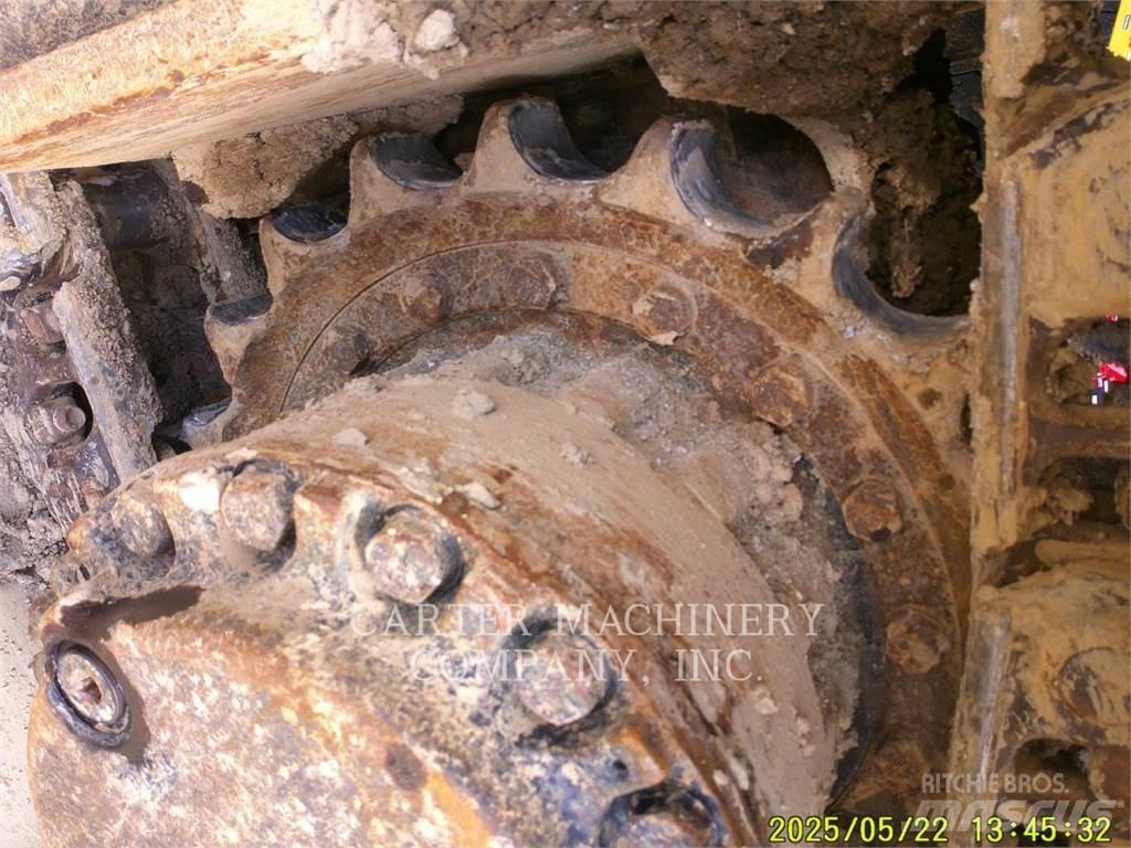 CAT 329EL 履带挖掘机