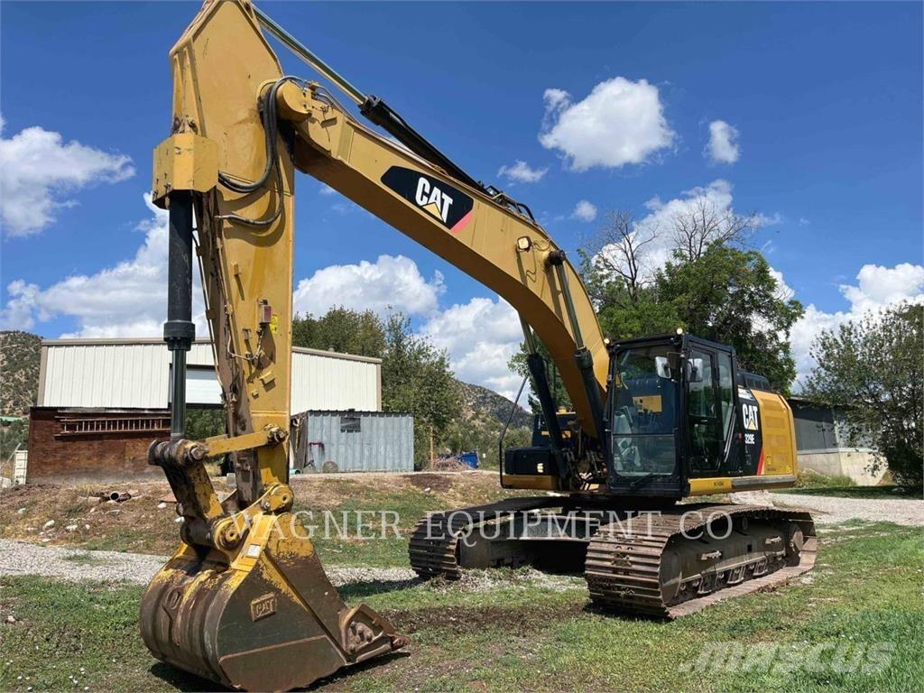 CAT 329EL 履带挖掘机