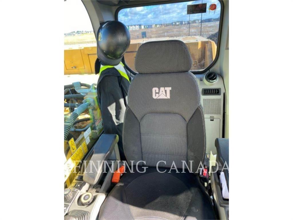CAT 330-07 履带挖掘机