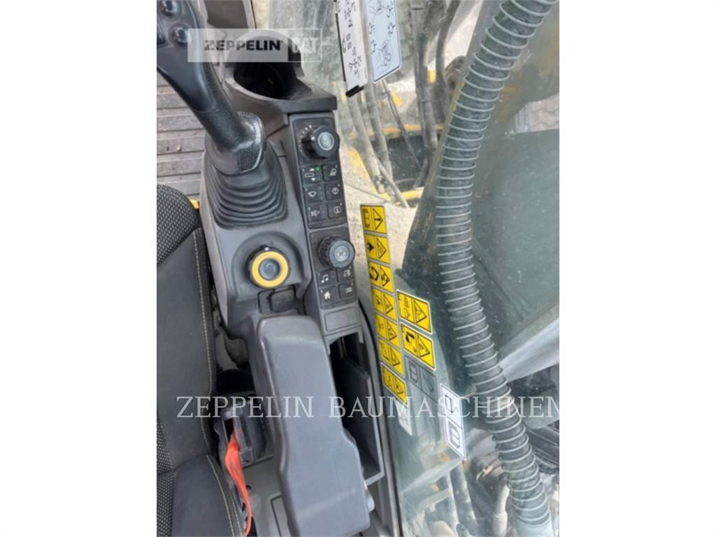 CAT 330-07B 履带挖掘机