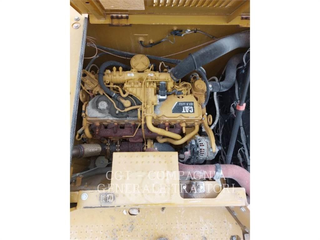 CAT 330 GC 履带挖掘机
