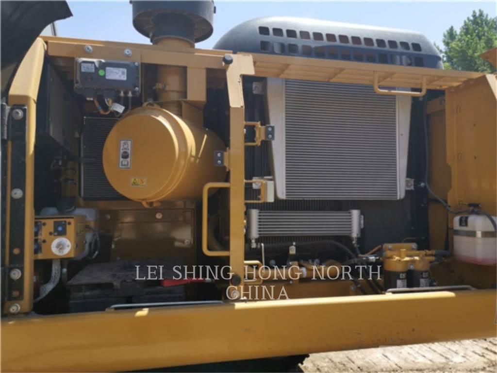 CAT 330D2L 履带挖掘机