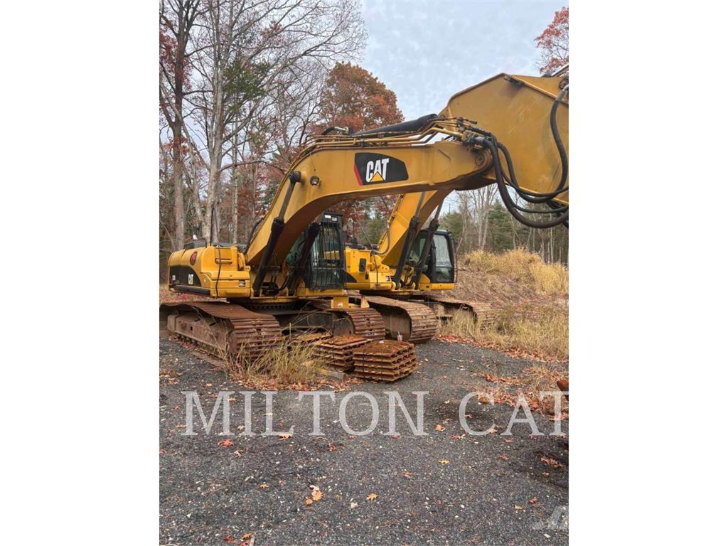CAT 330DL 履带挖掘机