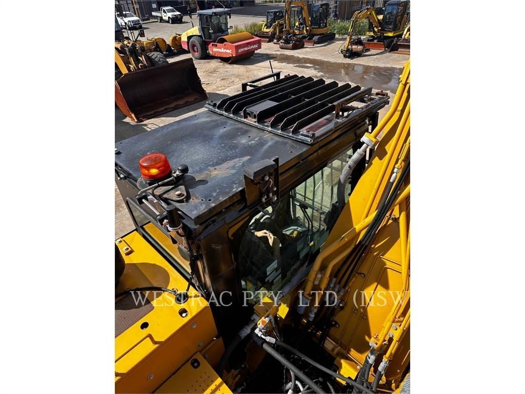 CAT 330FL 履带挖掘机