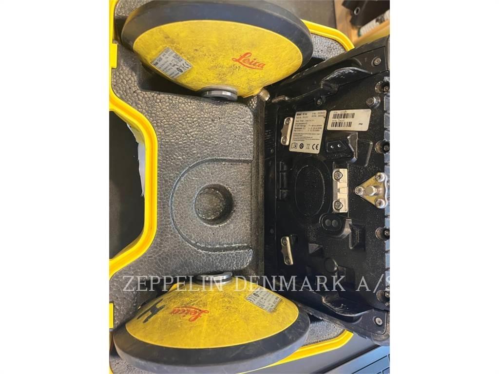 CAT 330FL 履带挖掘机