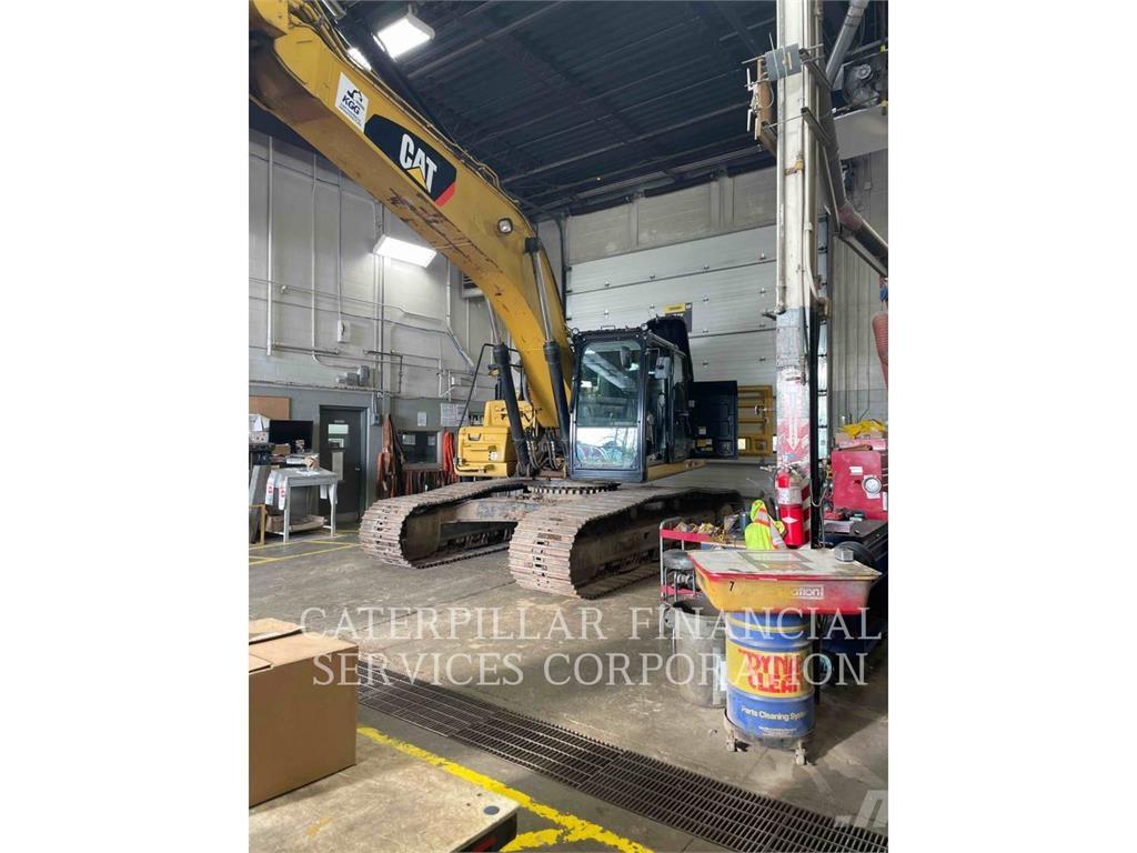 CAT 330FL 履带挖掘机