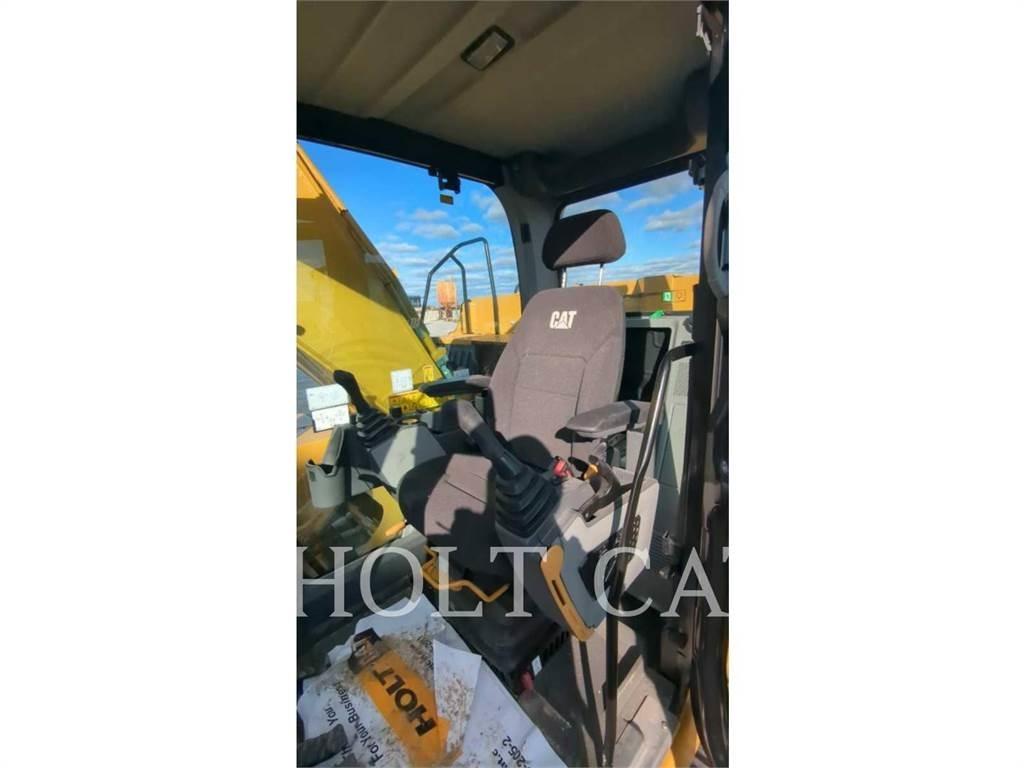 CAT 330GC 履带挖掘机