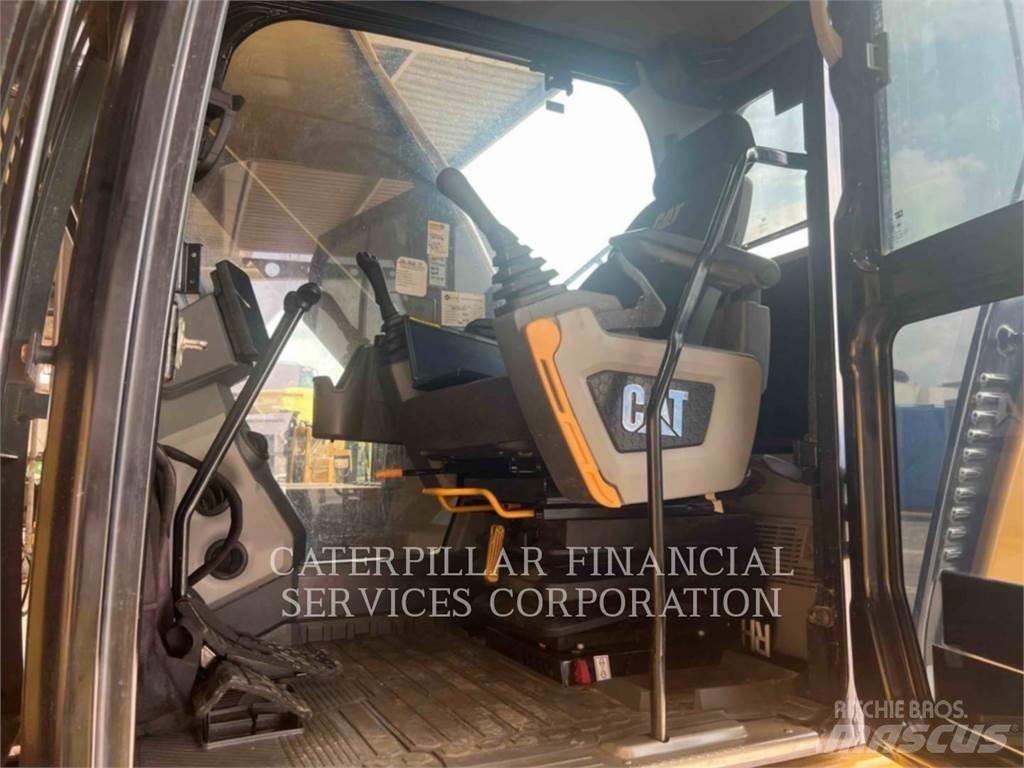 CAT 333-07 履带挖掘机