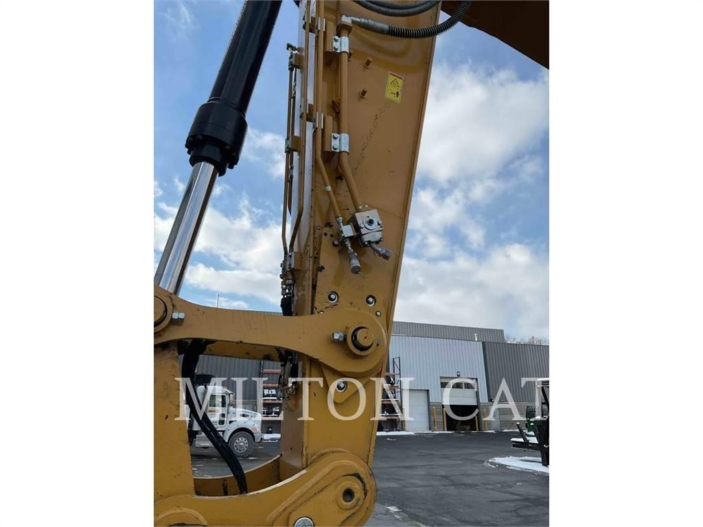 CAT 335 履带挖掘机