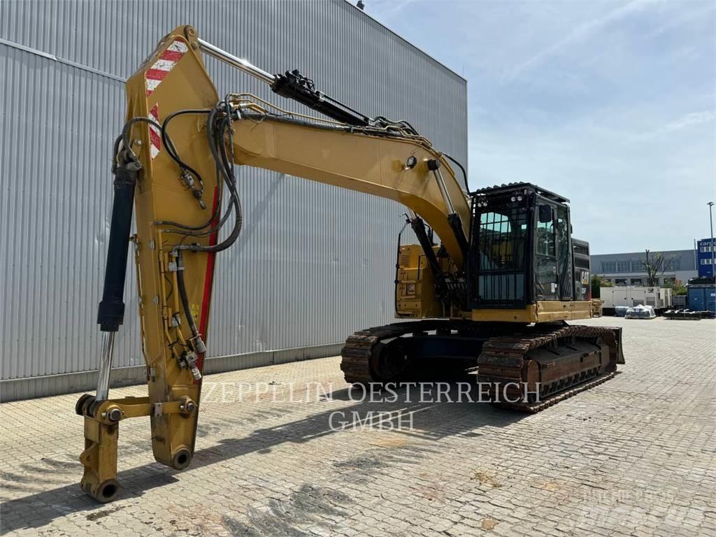 CAT 335FLCR 履带挖掘机