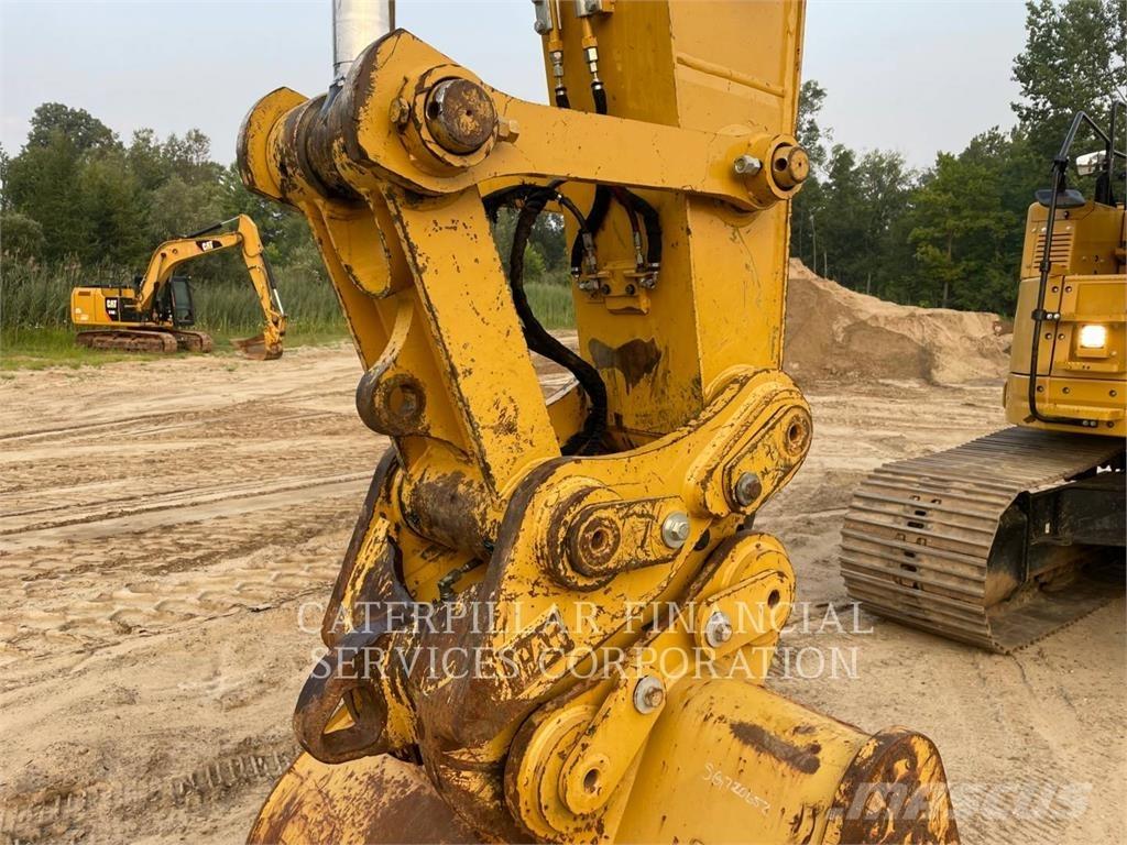 CAT 335FLCR 履带挖掘机