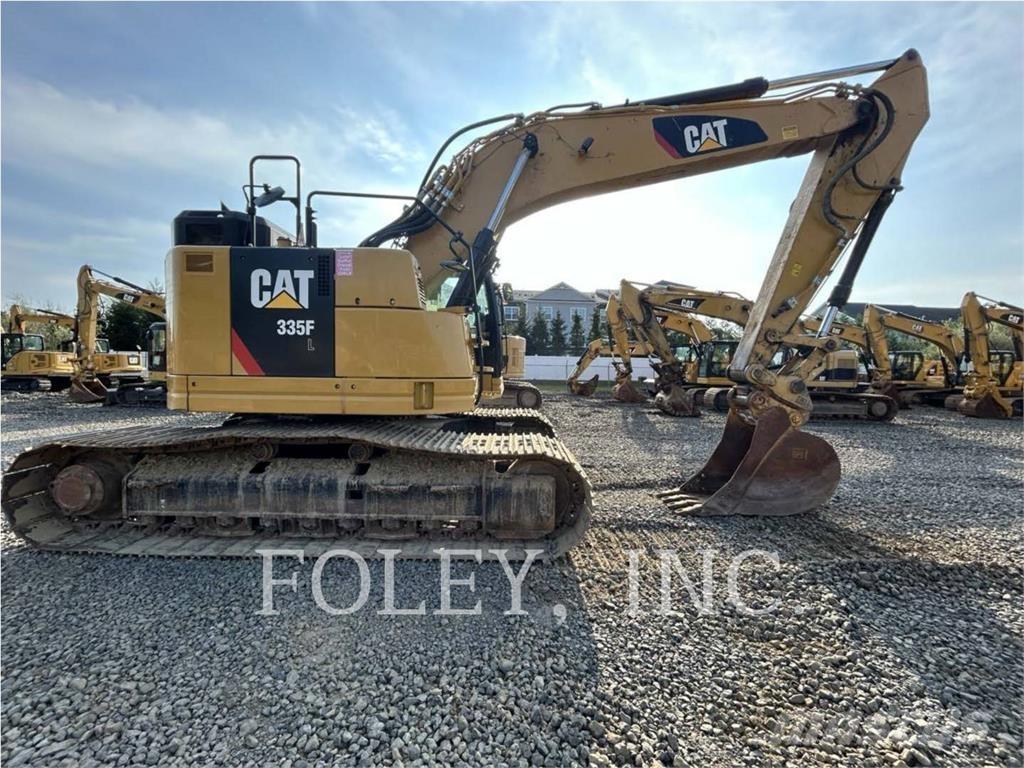 CAT 335FLCR 履带挖掘机