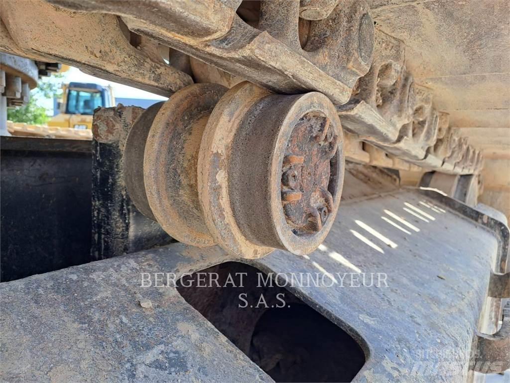 CAT 336 履带挖掘机