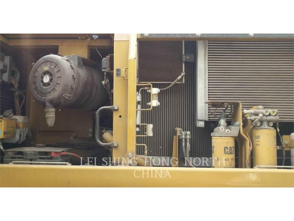 CAT 336D2 履带挖掘机