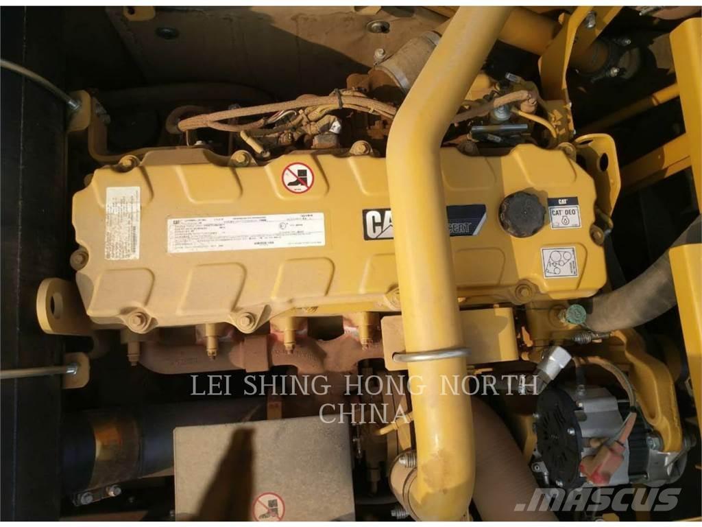 CAT 336D2 履带挖掘机