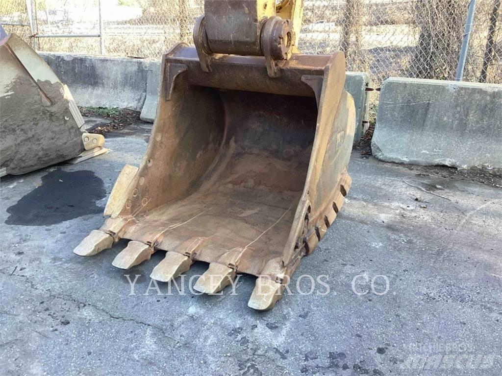 CAT 336EL 履带挖掘机