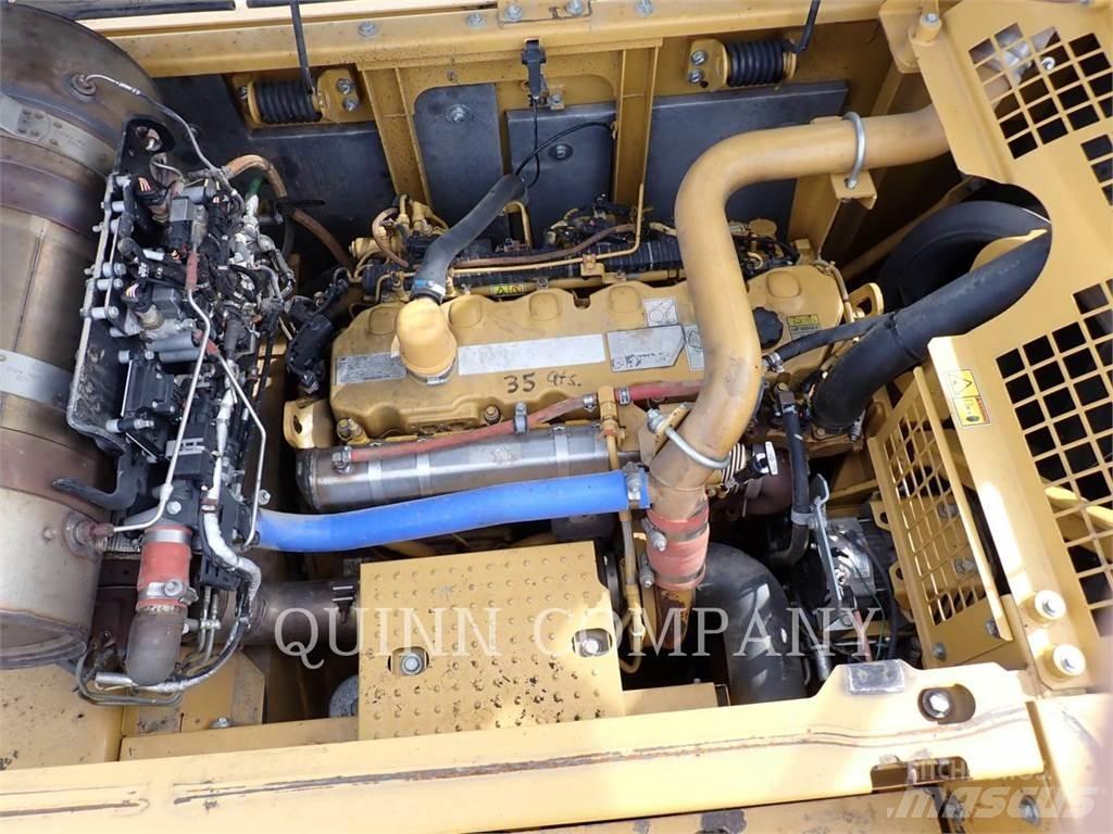 CAT 336EL 履带挖掘机