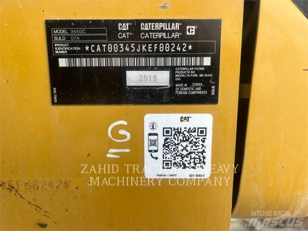 CAT 34507GC 履带挖掘机