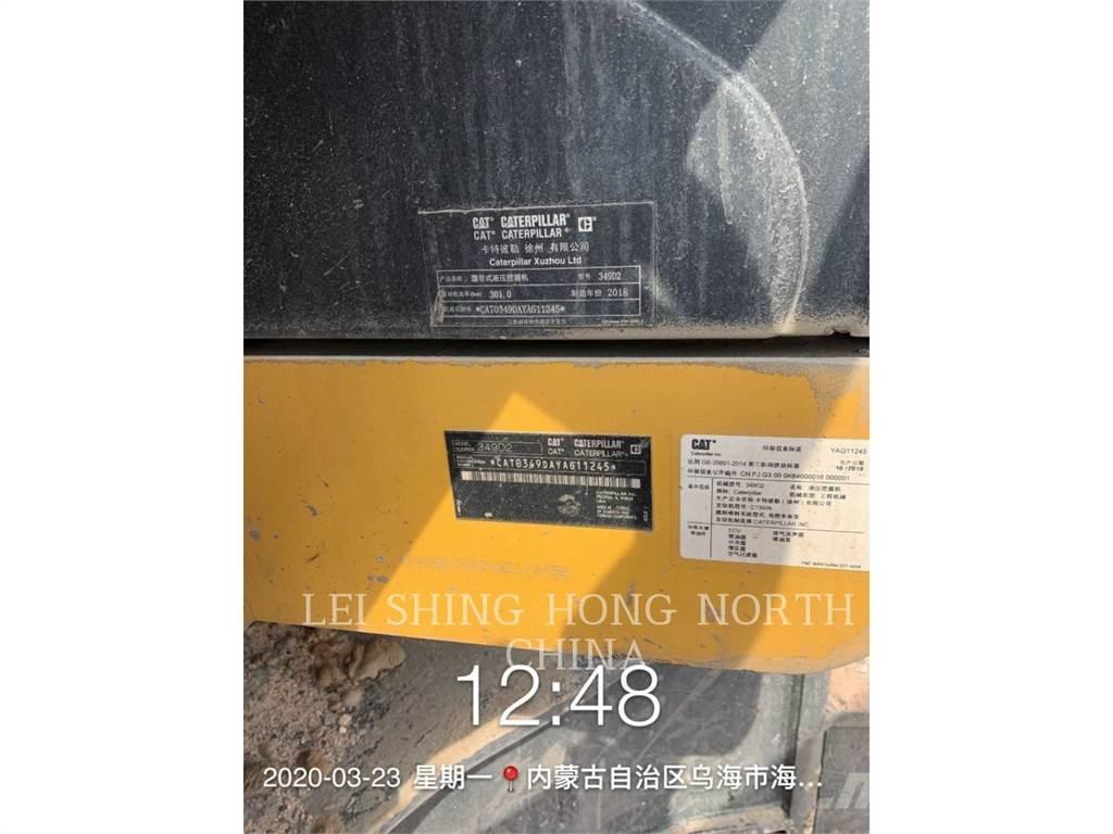 CAT 349D2 履带挖掘机