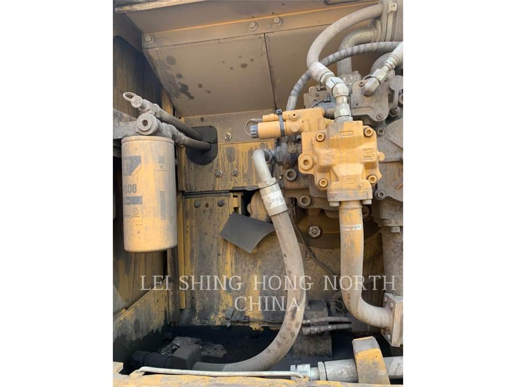 CAT 349D2L 履带挖掘机