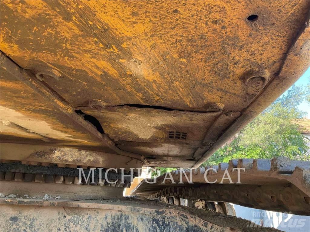 CAT 349FL + 履带挖掘机