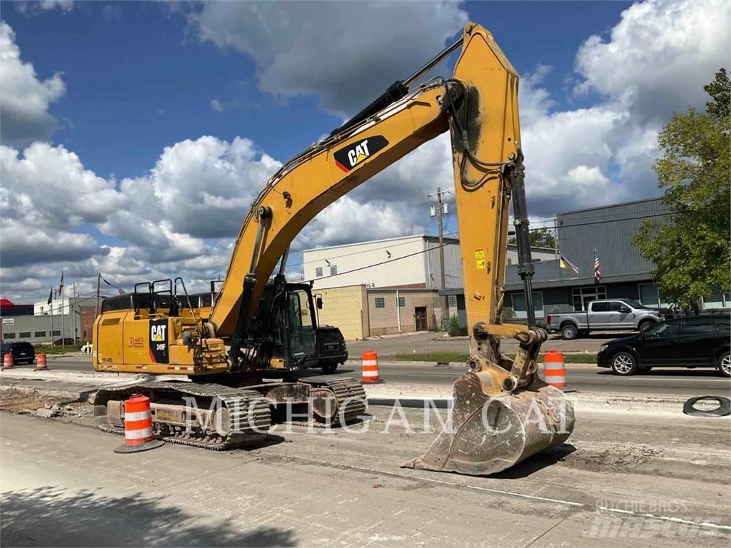 CAT 349FL + 履带挖掘机