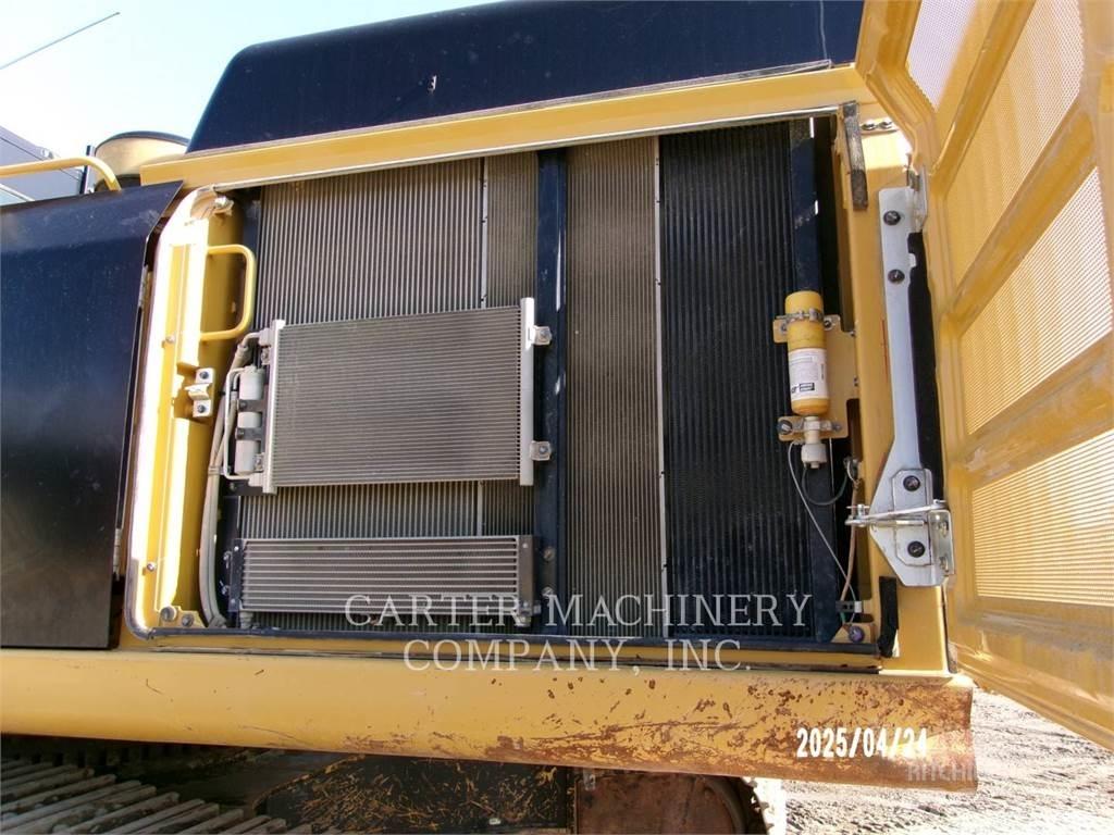 CAT 349FL 履带挖掘机